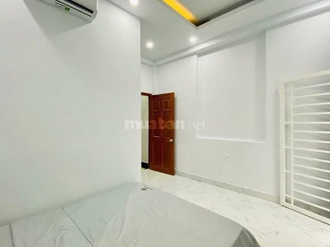 Bán gấp nhà ở đường Lý Thường Kiệt, phường 8, quận Tân Bình, giá 2 tỷ 