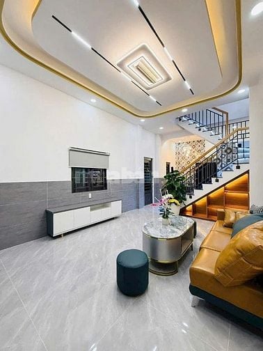 Bán nhà Đẹp đường Nguyên Hồng,P1,Gò Vấp, ngang4mx18m,đang cho thuê,SHR