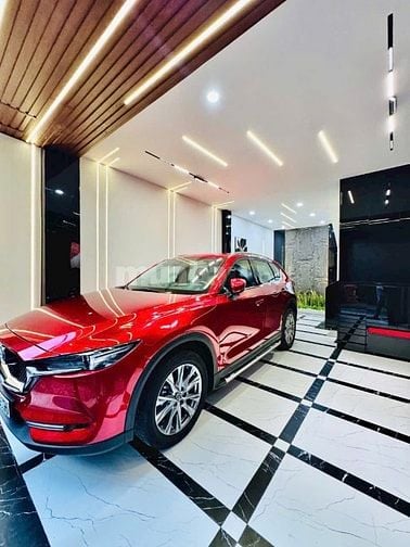 Đi nước ngoài định cư bán gấp nhà ở đường Phan Đăng Lưu, phường 7, quậ
