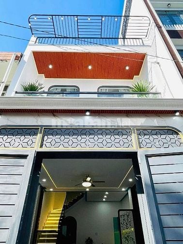 Cần sang nhượn lại nhà đường Lê Văn Khương Q12 49,1m2 - 2tỷ150tr