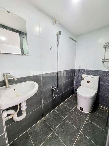 Phòng Bancol View Tràn Viền (Mới Xây) - Cách ĐH CN4 iUH chỉ 1 km (NEW)