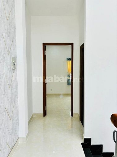 NHÀ ĐẸP-NGAY KHU VỰC SẦM UẤT-SỔ SÁCH CHUẨN CHỈNH-GIÁ TỐT NHẤT KHU VỰC