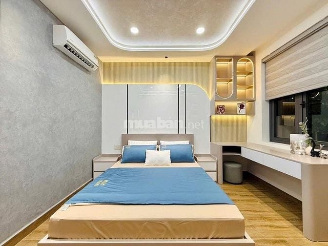 Bán gấp nhà ở đường Cao Thắng, phường 3, quận 3, giá 3 tỷ