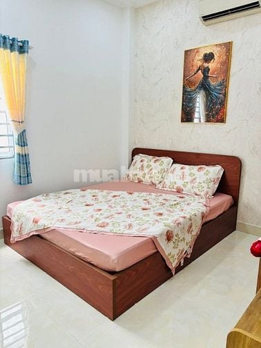 NHÀ ĐẸP-NGAY KHU VỰC SẦM UẤT-SỔ SÁCH CHUẨN CHỈNH-GIÁ TỐT NHẤT KHU VỰC