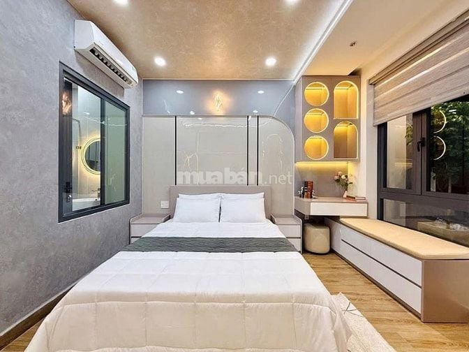 Bán gấp nhà ở đường Cao Thắng, phường 3, quận 3, giá 3 tỷ