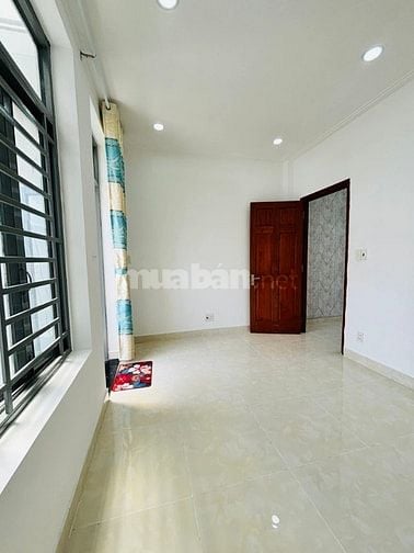 NHÀ ĐẸP-NGAY KHU VỰC SẦM UẤT-SỔ SÁCH CHUẨN CHỈNH-GIÁ TỐT NHẤT KHU VỰC