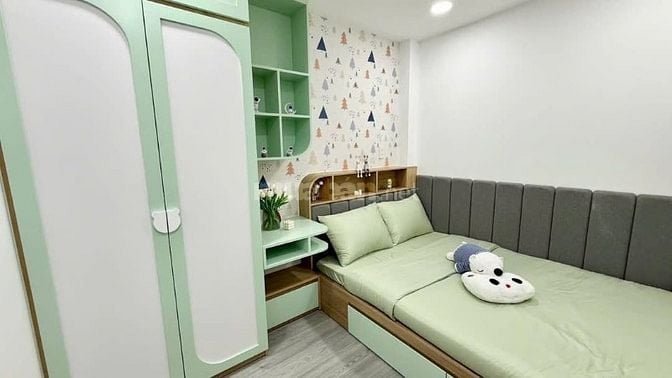 Bán gấp nhà ở đường Hoà Bình, phường Hiệp Tân, quận Tân Phú, giá 2 tỷ 