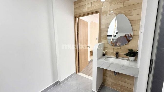 Bán gấp nhà ở đường Hoà Bình, phường Hiệp Tân, quận Tân Phú, giá 2 tỷ 