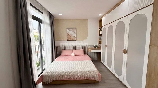 Bán gấp nhà ở đường Hoà Bình, phường Hiệp Tân, quận Tân Phú, giá 2 tỷ 