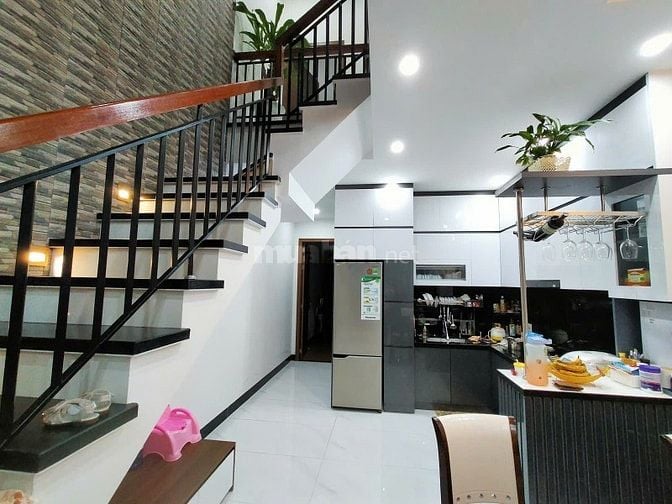 Bán nhà 4 tầng kiên cố full nội thất xịn,đường oto thông Mai Đăng Chơn