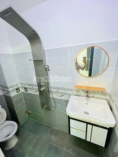 CHÚ 6 VỀ QUÊ BÁN NHÀ Đ.LÊ VĂN SỸ 2TY120/40M2/1T2L , HXH - SHR GẦN CHỢ 