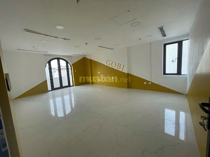 Bán Tòa Văn Phòng Phố Hòa Mã 7 Tầng Nổi 1 Tum 2 Hầm Mặt Tiền 12M