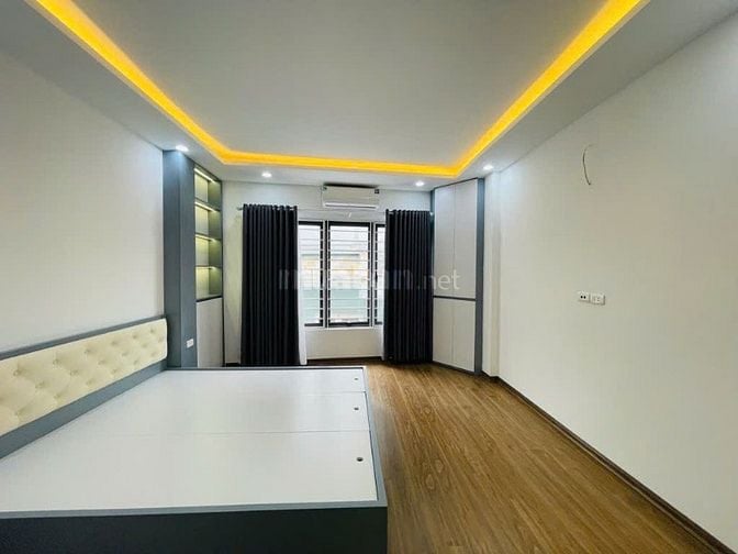 LÔ GÓC Ô TÔ ĐỖ CỬA 30M 5 TẦNG GIÁ 6,3 TỶ