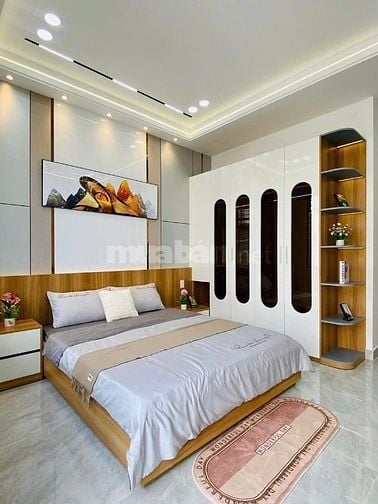 Chú Sáu cần bán nhà DT 71.8m2 Thạnh Lộc 19 P. Thạnh Lộc Q12 giá 2tỷ150