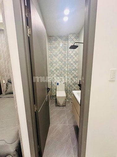 Cô Hoa định cư nước ngoài bán gấp nhà Nguyễn Trãi,Q5 56m2,giá 2tỷ150