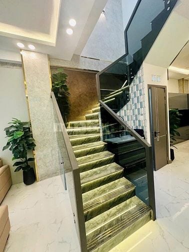 Cô Hoa định cư nước ngoài bán gấp nhà Nguyễn Trãi,Q5 56m2,giá 2tỷ150