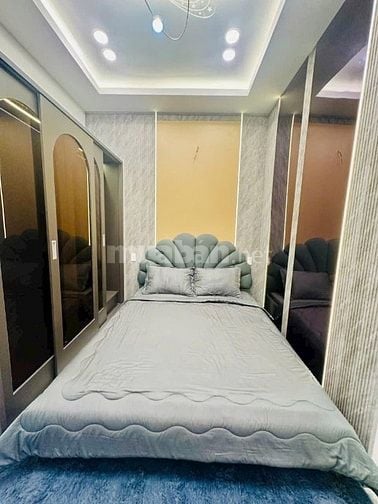 Cô Hoa định cư nước ngoài bán gấp nhà Nguyễn Trãi,Q5 56m2,giá 2tỷ150