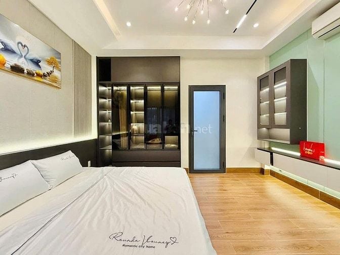 Bán nhà kế Cao Đẳng Kinh Tế Đối Ngoại- 45m2 3ty160 đường Đoàn Thị Điểm