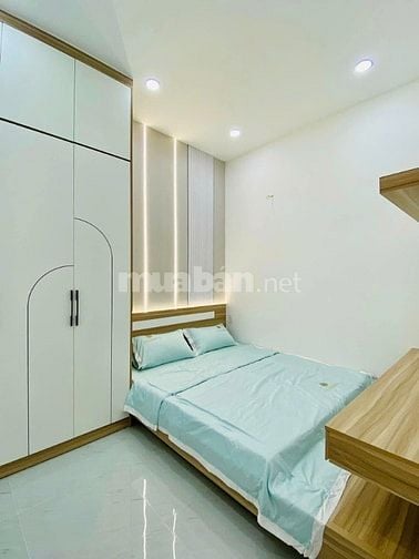 Bán nhà riêng tại Nguyễn Thiện Thuật, P3, Q3, giá 1tỷ550tr DT 31.36m2