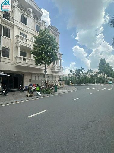 Siêu Phẩm!!! Cho thuê 2 căn liền kề đườngsố 3 KDC Cityland GV_DT:10x20