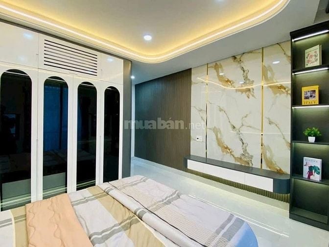 Đi nước ngoài định cư bán gấp nhà ở đường Thất Sơn, phường 15, quận 10