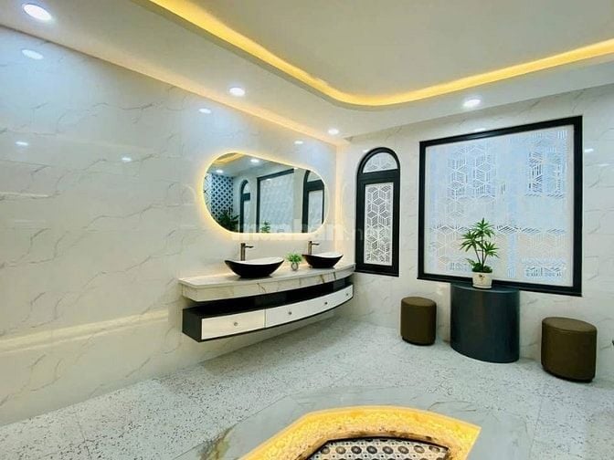 Đi nước ngoài định cư bán gấp nhà ở đường Thất Sơn, phường 15, quận 10