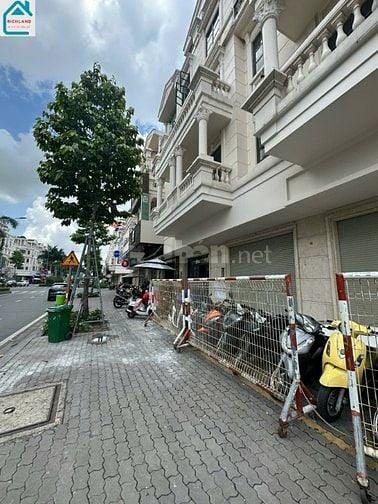 Siêu Phẩm!!! Cho thuê 2 căn liền kề đườngsố 3 KDC Cityland GV_DT:10x20