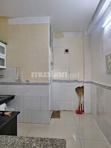 🏠🏠 CHO THUÊ NHÀ HẺM BG ĐƯỜNG NGUYỄN VĂN CỪ, Q1 - Diện tích : 3 x 12m