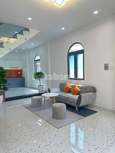 KD VỠ NỢ BÁN GẤP NHÀ Q8 Đ.PHẠM THẾ HIỂN 43.M2 1TỶ550 TL, GẦN CHỢ PTH.