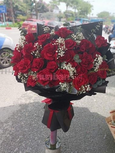 Shophoa PHƯƠNG LIÊN có đa dạng mẫu hoa mới lạ, trẻ trung, hiện đại
