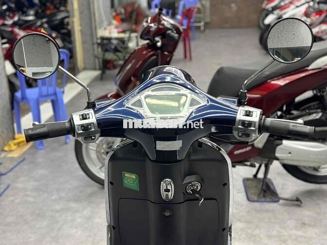Vespa50cc xe lướt ko cần bằng lái