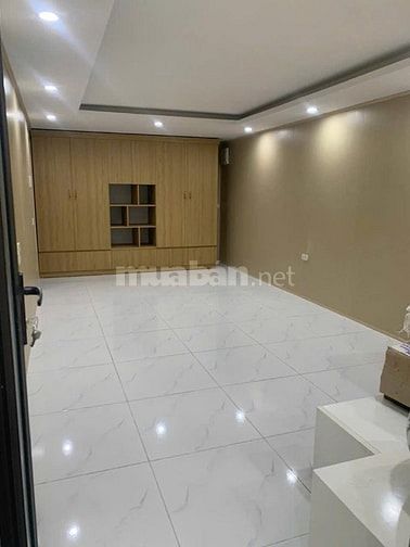 Bán căn Chung cư tập thể tầng 1. Tân Mai. Hoàng Mai. Hà Nội. Kinh doan