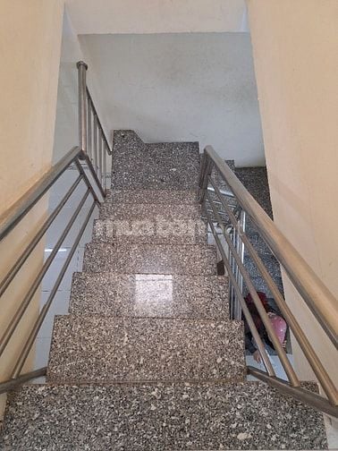 🏠🏠 CHO THUÊ NHÀ HẺM BG ĐƯỜNG NGUYỄN VĂN CỪ, Q1 - Diện tích : 3 x 12m