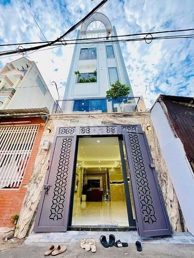 Nhà chính chủ cần ra gấp duy nhất căn Đ.Trần Hưng Đạo Q5 68M2 chỉ 3TỶ4