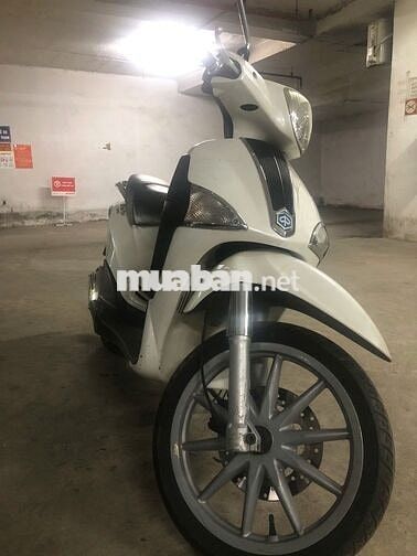 Bán xe tay ga Liberty 125i, năm 2012, màu trắng