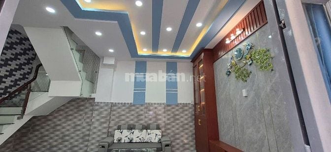 cách xe hơi quay đầu 1căn nhà 28/lương văn can P15Q8.4tỷ750(TL)