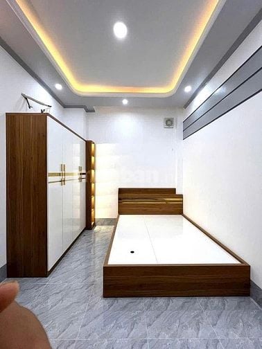 KD THUA LỖ BÁN NHÀ TÂN BÌNH Đ.LẠC LONG QUÂN 50.M2 1TỶ940 1T1L SHR