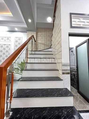 KD THUA LỖ BÁN NHÀ TÂN BÌNH Đ.LẠC LONG QUÂN 50.M2 1TỶ940 1T1L SHR