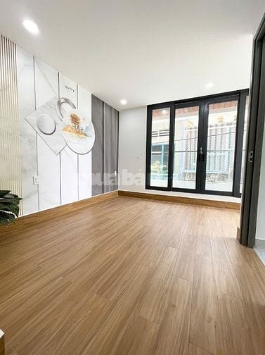 Cách mặt tiền Hưng Phú chỉ 10m P9Q8.nhà mới 2lầu.