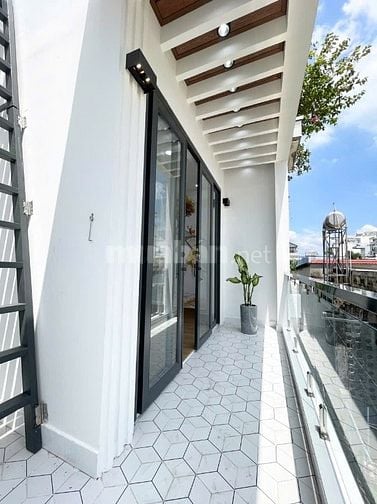 Cách mặt tiền Hưng Phú chỉ 10m P9Q8.nhà mới 2lầu.