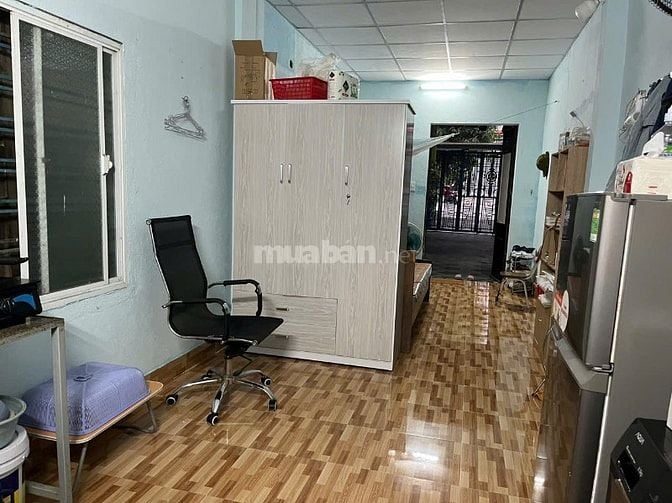 Cho thuê nhà cấp 4 nhỏ 24m2, thoáng đãng, wifi miễn phí, đường 2 ô tô 