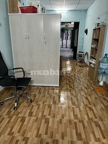 Cho thuê nhà cấp 4 nhỏ 24m2, thoáng đãng, wifi miễn phí, đường 2 ô tô 