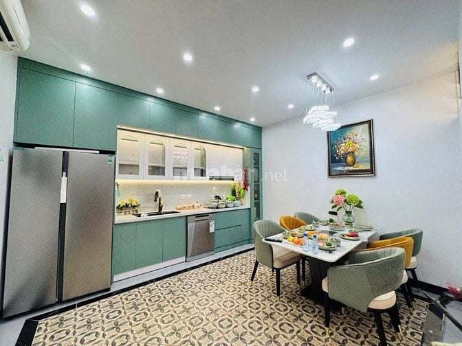 Nhà Đẹp Ở Luôn Minh Khai, Hai Bà Trưng 45m, 4 tầng, giá 9.2 tỷ.