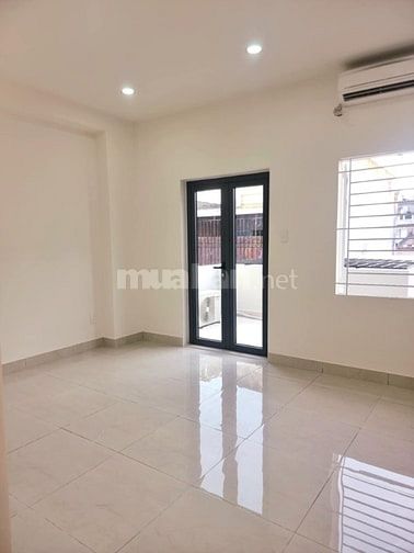 Căn hộ cho thuê, 4,8× 17,5 , dòng tiền 20tr, 6 phòng