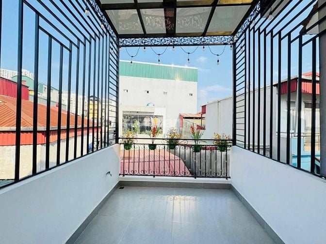 Nhà Đẹp Ở Luôn Minh Khai, Hai Bà Trưng 45m, 4 tầng, giá 9.2 tỷ.