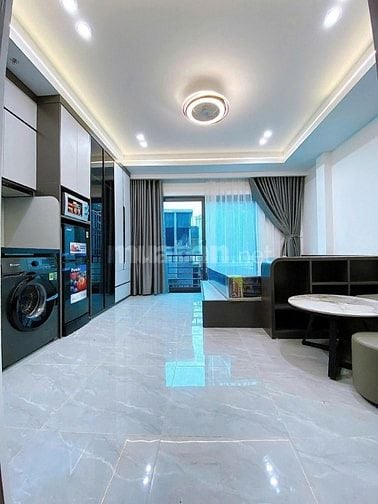 Nhà Đẹp Dòng Tiền, Đường Hoàng Mai 50m, 7 tầng, mt 4.3m, giá 14.8 tỷ.