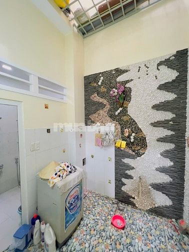 Cho thuê nhà mới đẹp hẻm xe hơi 4.2 x 18 m dúc lầu đs1 p16 gò vấp 11.5