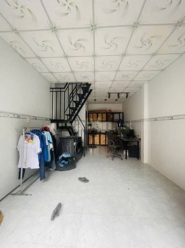 Dãy trọ 230m2 đang khai thát 600tr/năm 