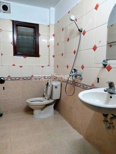 cho thuê nhà 196 phố hoàng sâm nghĩa đô cầu giấy hà nội