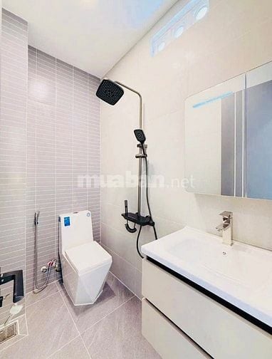Nhanh tay thì còn bán gấp nhà Trần Nhân Tôn, Quận 10 giá chỉ 1tỷ790
